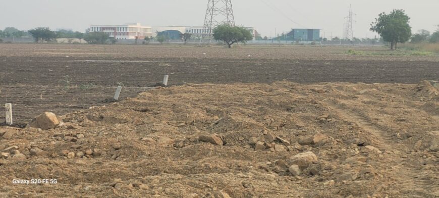 Plot for Sale in Guntur City, 135 Square Yards Just for 12 lakhs, Back