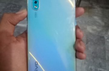 vivo s1 8/256gb only phone all ok exchange possible good phone